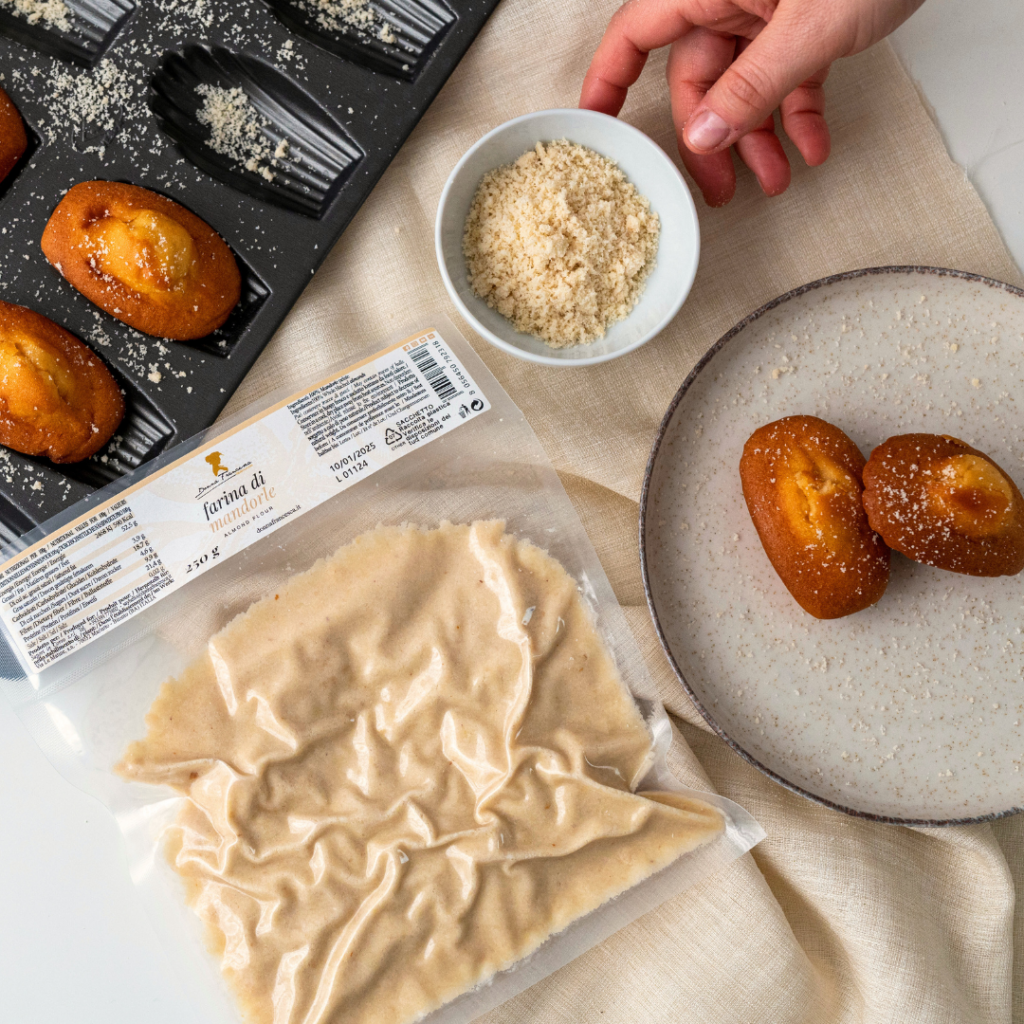 Madeleines Chetogeniche con Farina di Mandorle donna francesca